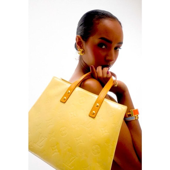 Louis Vuitton LV Yellow Vernis Reade PM Tote Bag - Picture 1 of 10